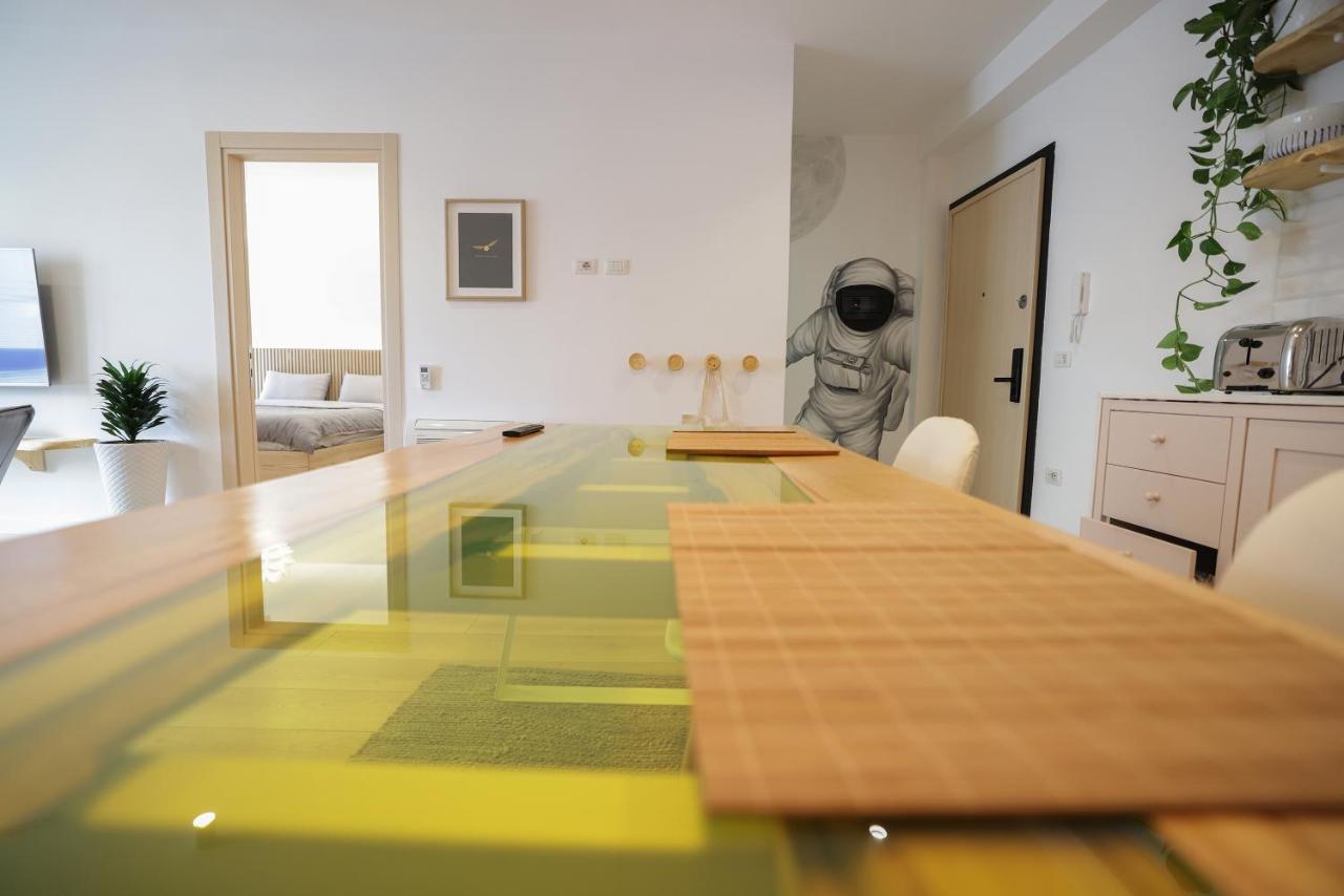 Apollo Apartment By Holistay Tirana Exterior foto